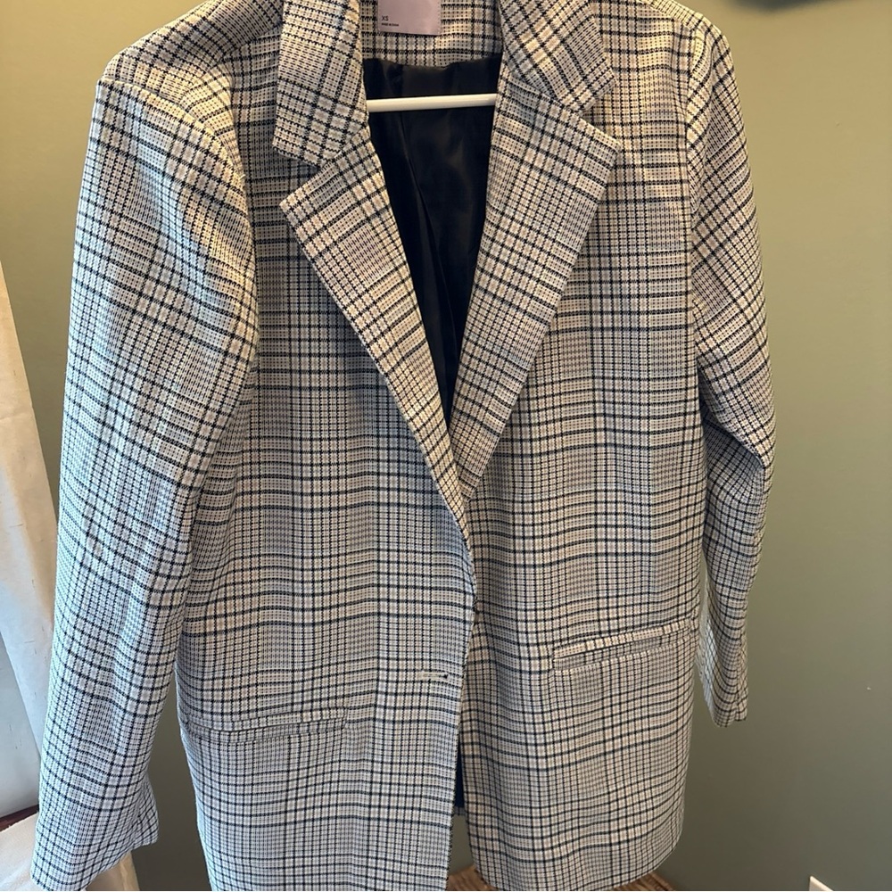 SO Black and White Checkered Blazer